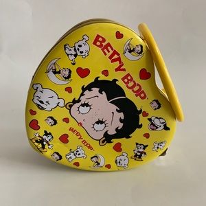 Betty Boop Heart shaped Collectors Tin